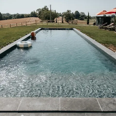 Beautiful House With View And Swiming Pool *
